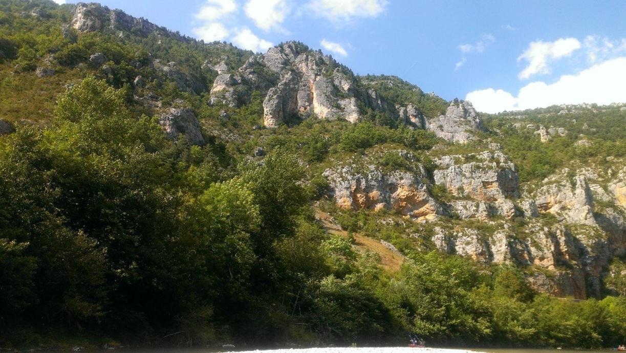 Апартаменты Entre Uzes Et Le Pont Du Gard Le Cocon De Sophia A Deux Pas Des Gorges Du Gardon Collias Экстерьер фото